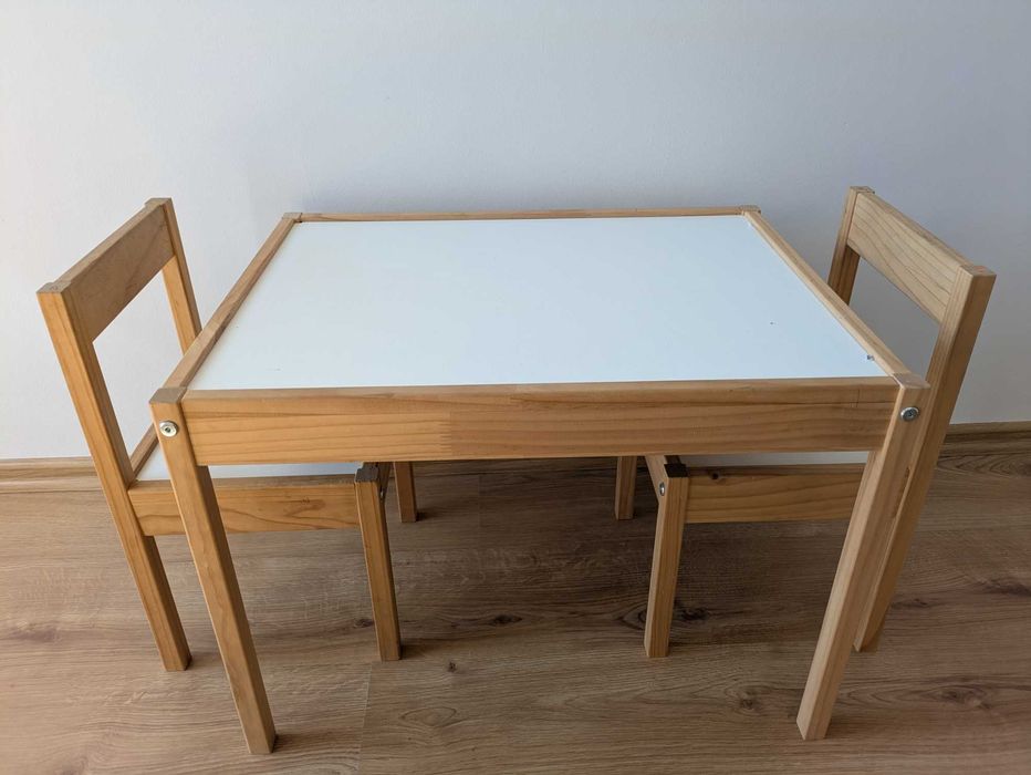 Stolik z krzesełkami IKEA LATT