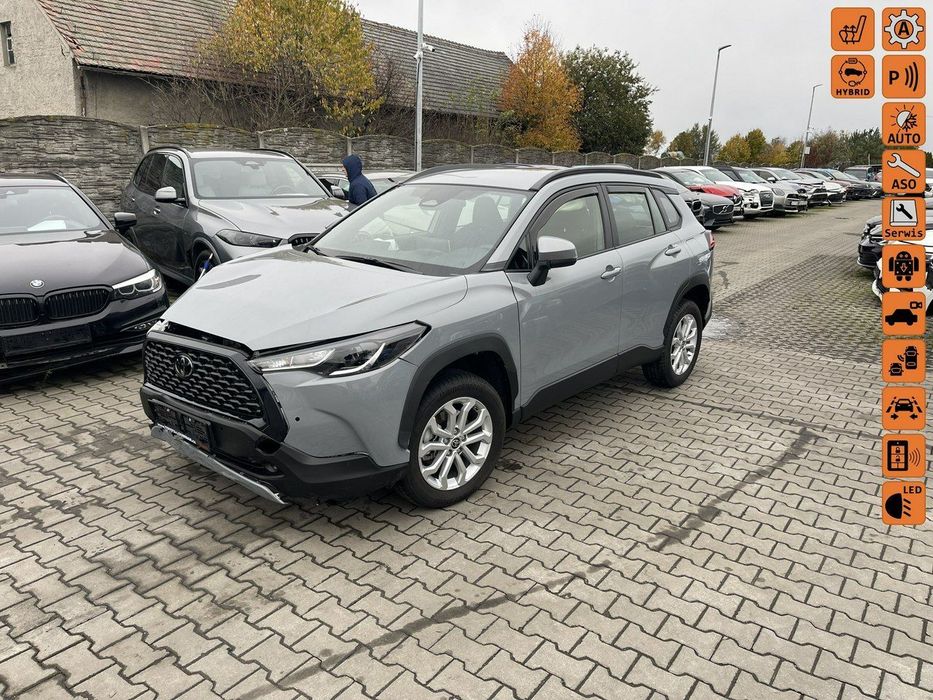 Toyota Corolla Cross Hybryda Automat Kamera Podgrzewanie Virtual cockpit 197KM