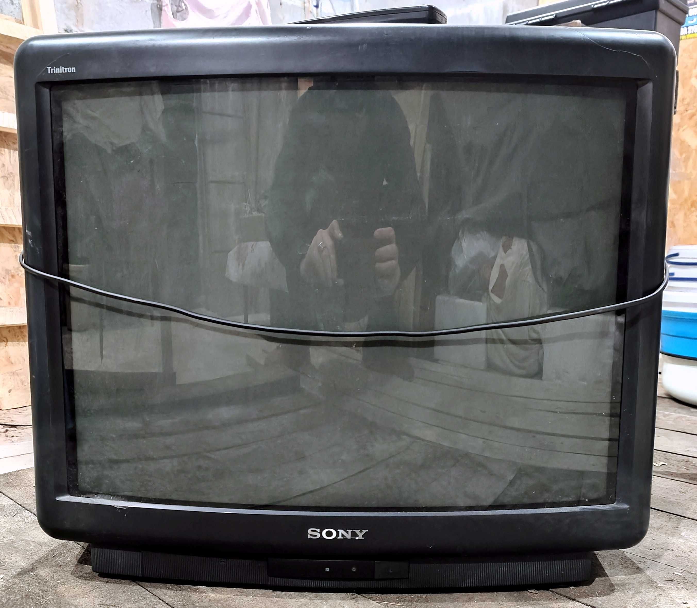 Телевизор Sony Trinitron kv-x2901d в отличном состояние, диагон. 72см