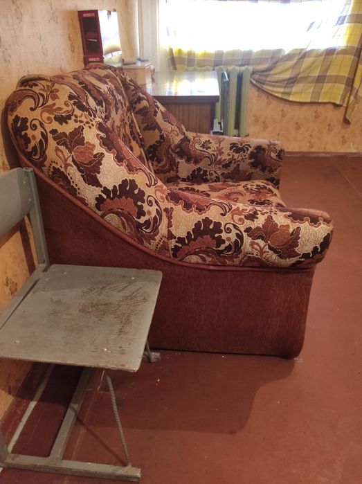 Продам кресло спальное