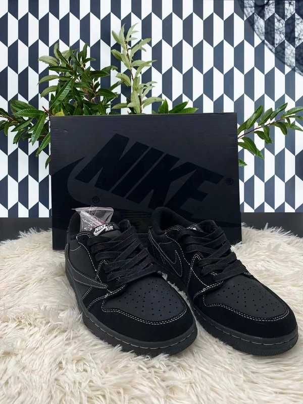 Jordan 1 Retro Low OG SP Travis Scott Black Phantom R.40