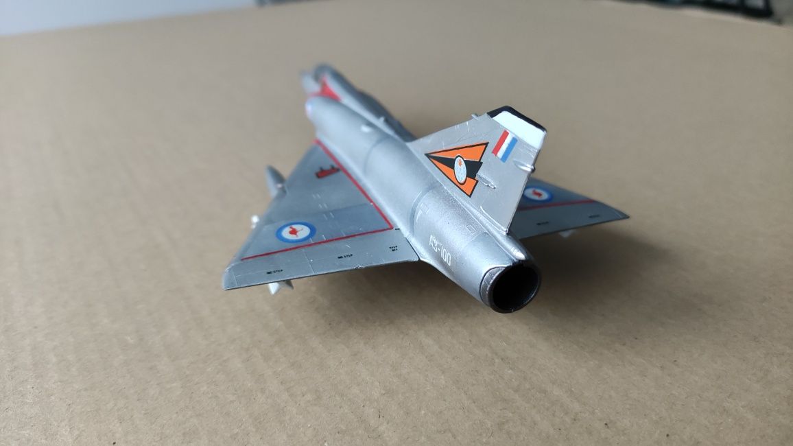 Сборная модель самолёта 1:72 Mirage IIIO ВВС Австралии