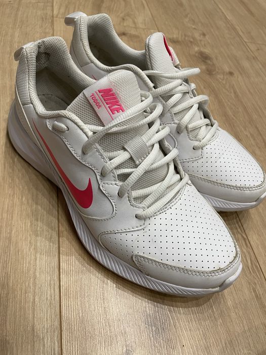 Buty NIKE rozmiar 40