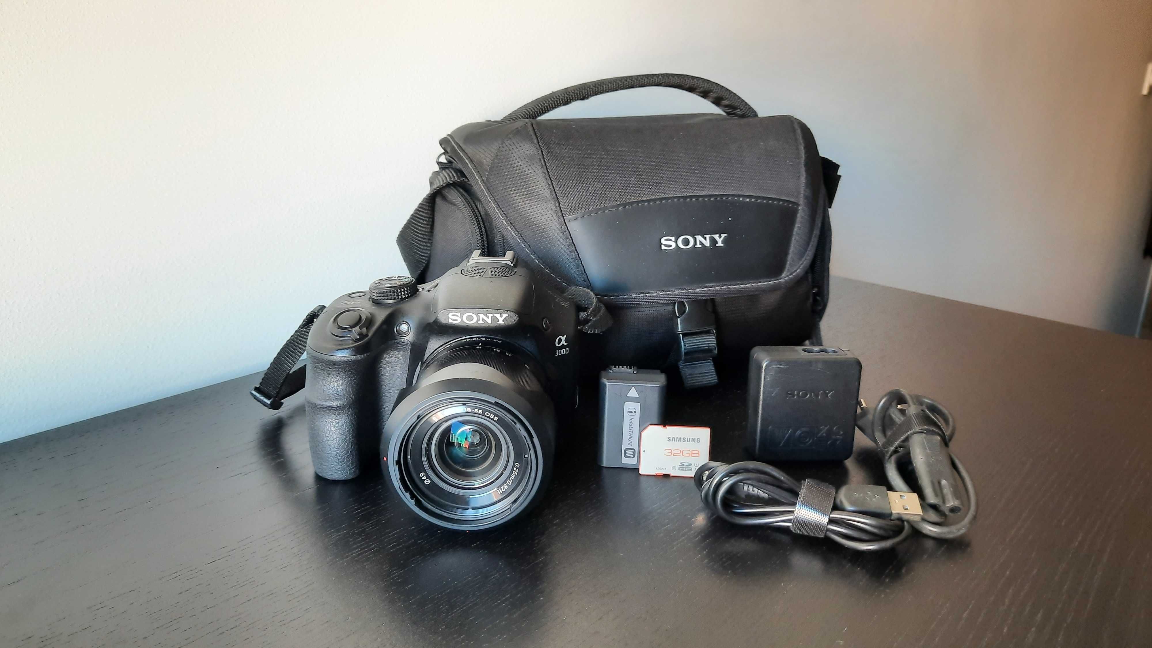 Conjunto Câmara Fotográfica Sony a3000 (ILCE-3000K) + Bolsa Sony