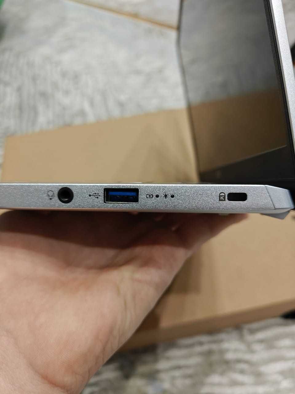 Ноутбук Acer Swift 3 SF314-511-534H (NX.ABLEU.00K) Pure Silver 8/512