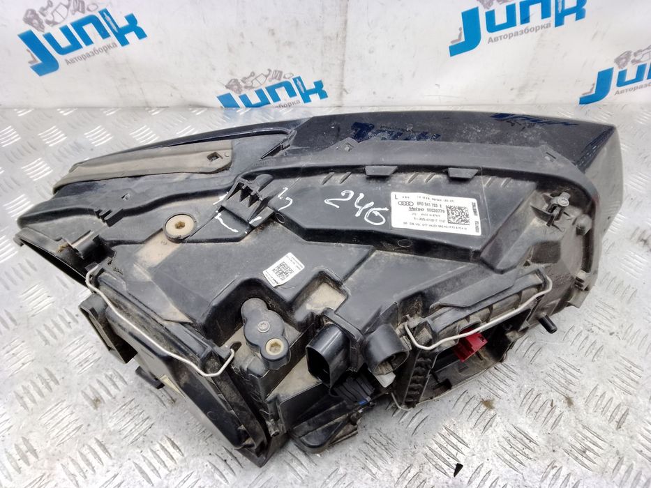 Фара левая 8R0941753E для Audi Q5 2012-2017