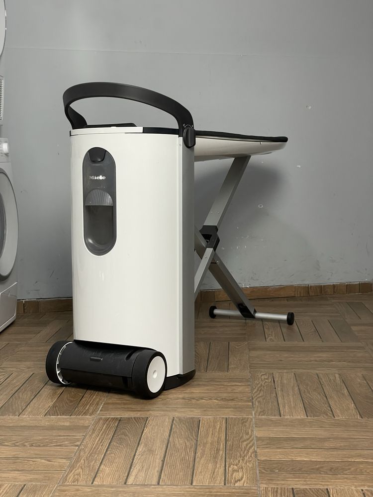 ТОПОВА Прасувальна система Miele B2847 ІДЕАЛЬНИЙ стан