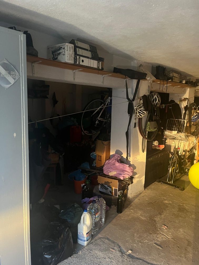 Garagem com  65 m2