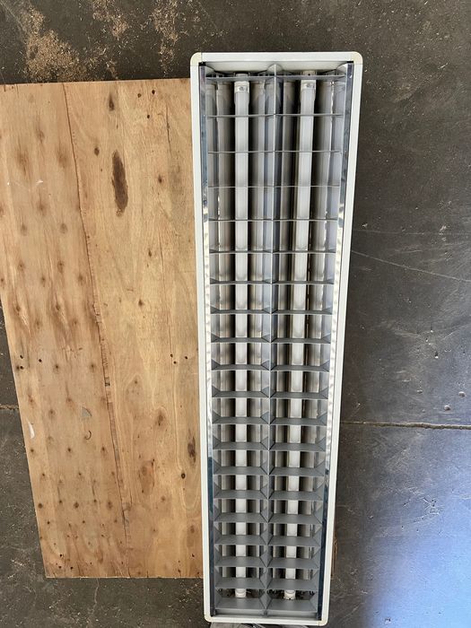 Armaduras duplas lâmpadas fluorescente led