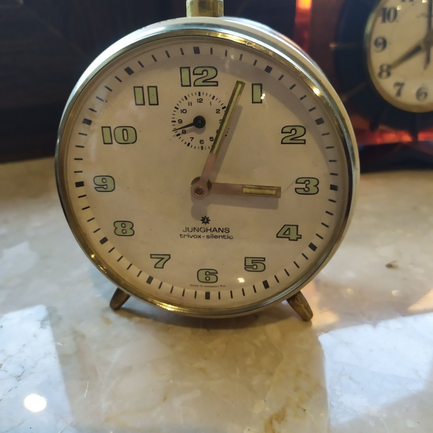 Zegarek budzik junghans trivox silentic
