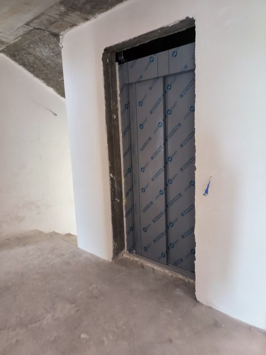 Продам 2-х.кім.ЖК"Кошерний" в центрі міста