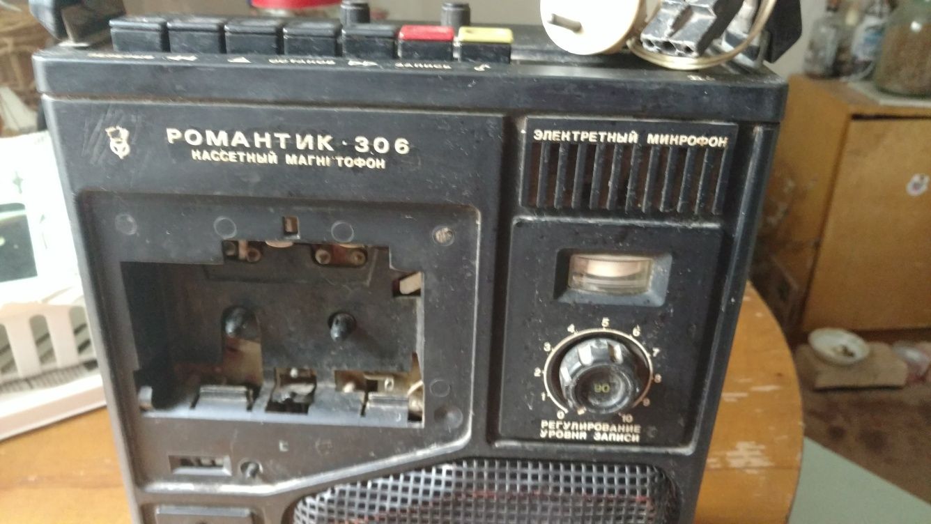 Манитофон касетний Романтик 306