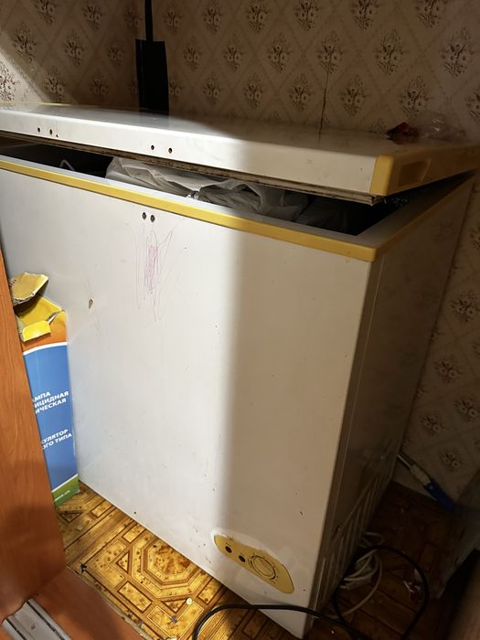 Продам морозильну камеру на 170 літрів .