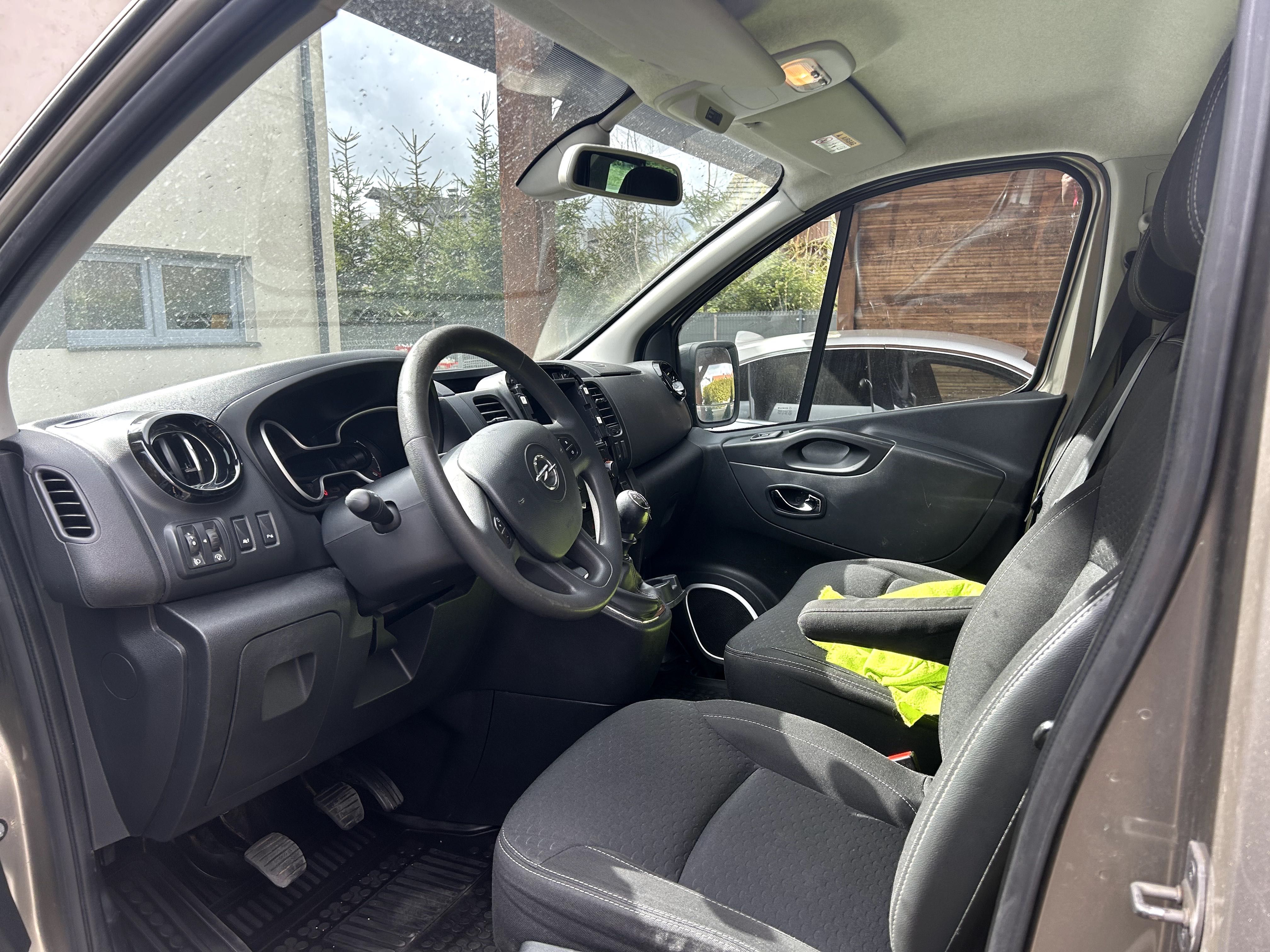 Opel Vivaro 9-osobowy L2 H1 Long - 1.6 BiTurbo - 2017 - Salon PL