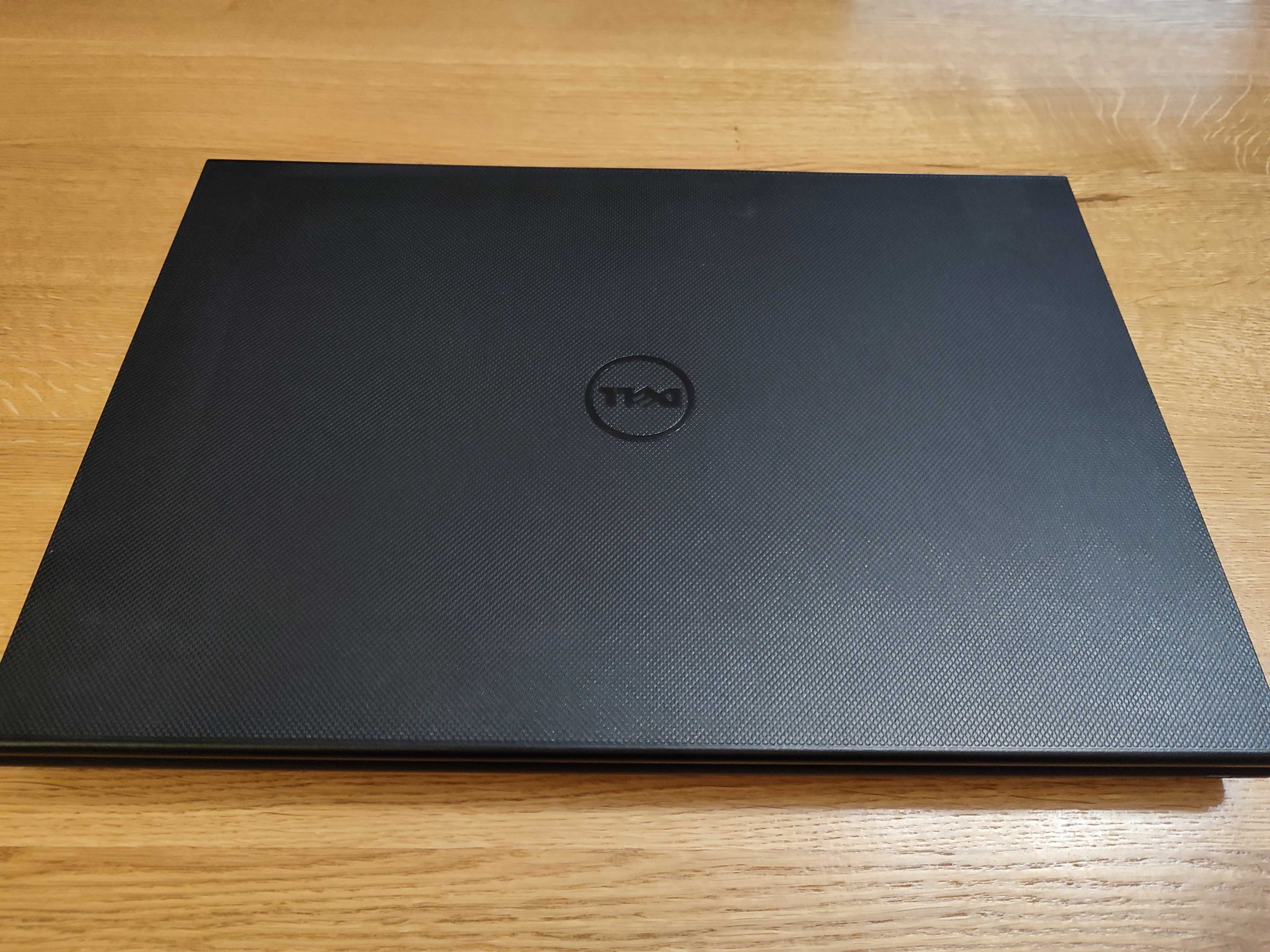 Laptop Dell uszkodzona płyta główna