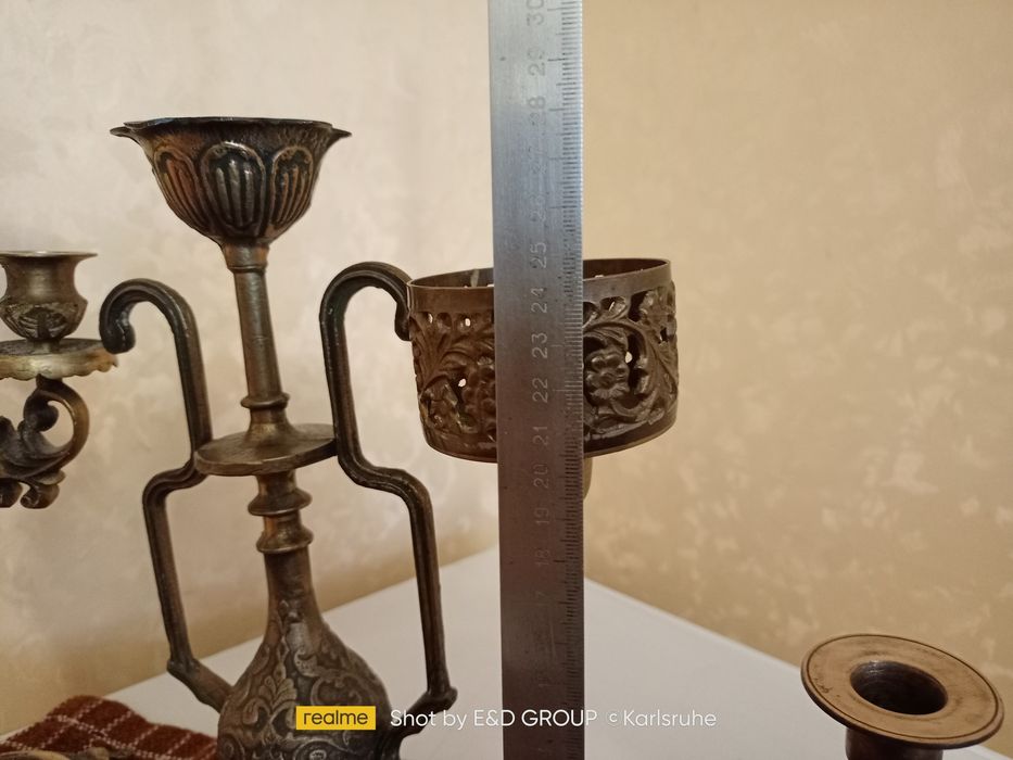 Подсвечники. Бронза. Китайский сервис . Фарфор.На случай блекаута.