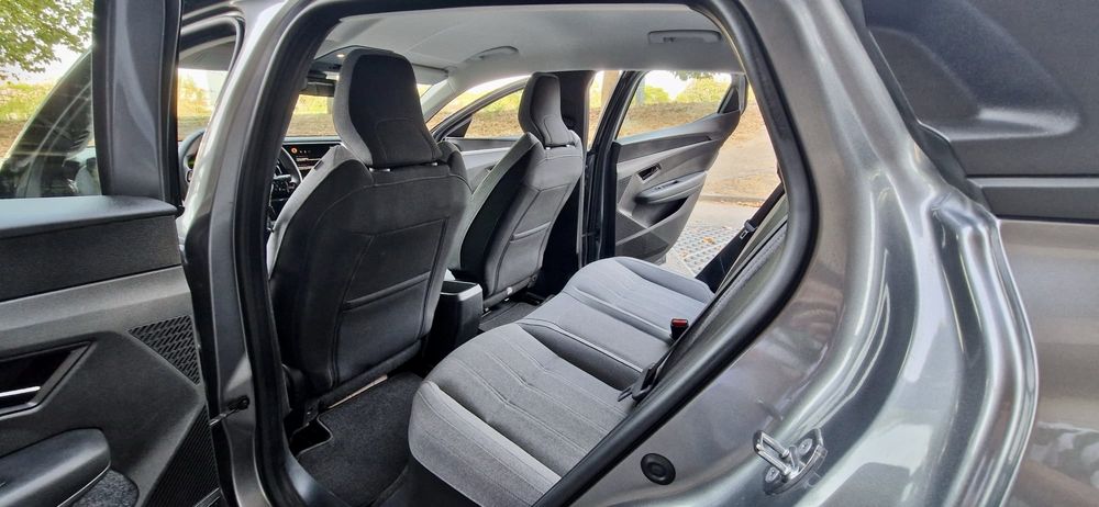 VENDE RENAULT MEGANE E-TECH 100% SEMI-NOVO