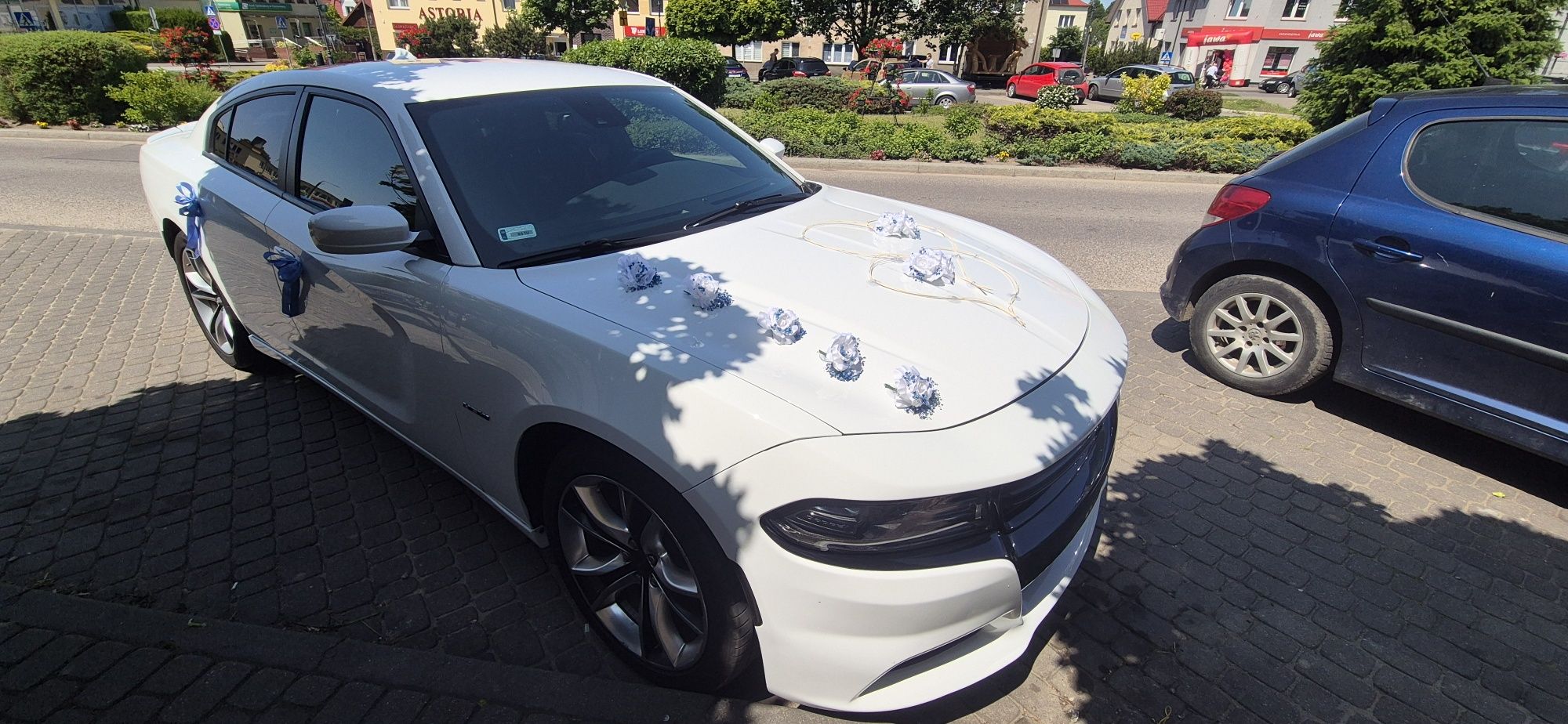 Auto do ślubu. Zawiozę do ślubu Dodge Charger v8