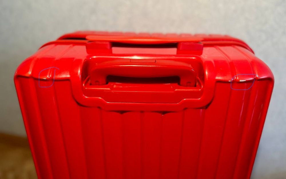 Чемодан OCHNIK размер М