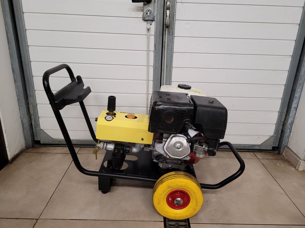 Spalinowa Myjka Ciśnieniowa Karcher HD 1050 B * 250 bar * HONDA GX 390