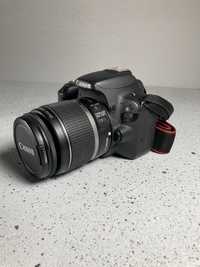 Canon 200D + Canon 18-55mm IS + 32GB - крута стартова камера