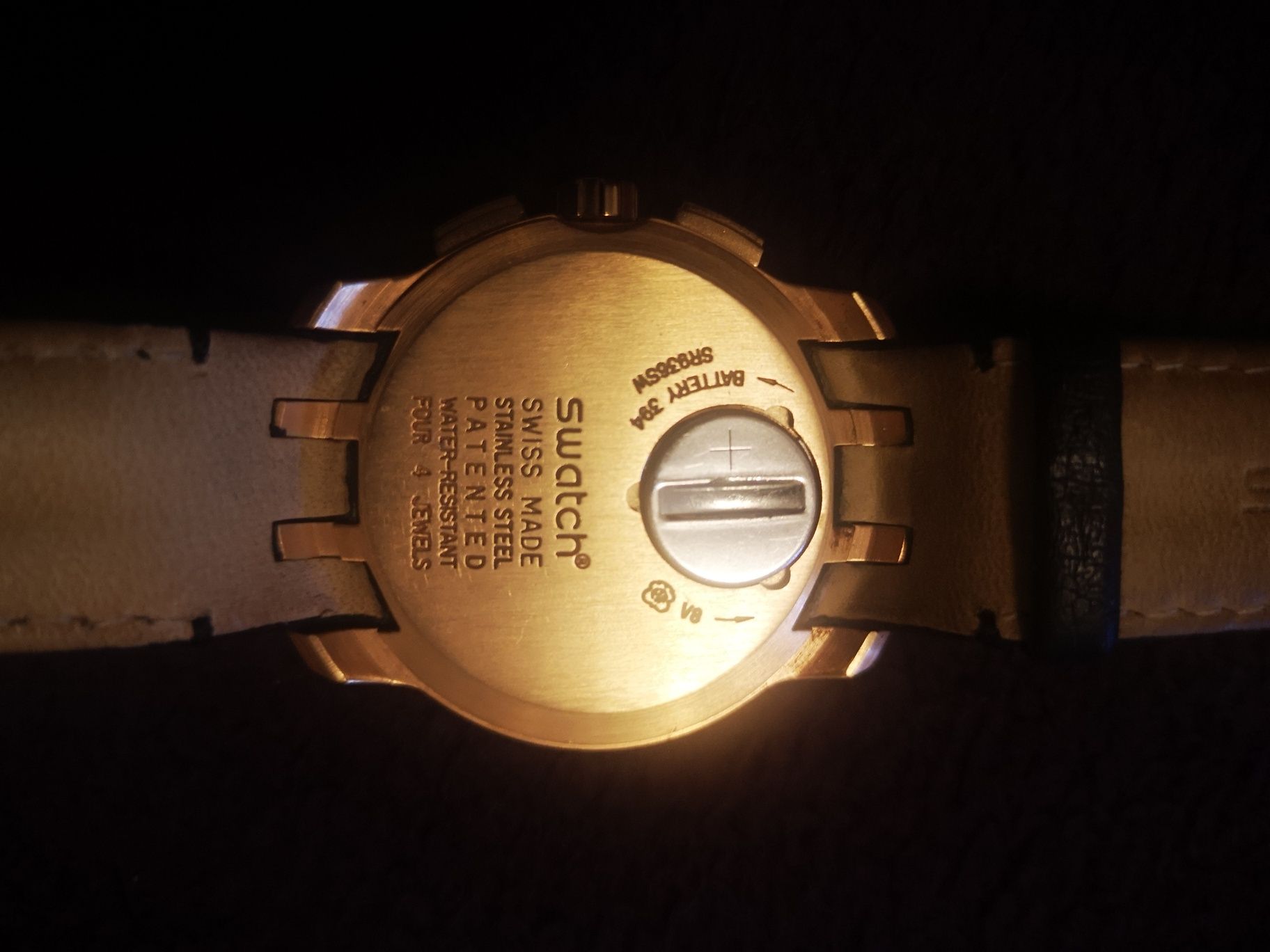 Vendo Swatch, modelo único, como Novo.