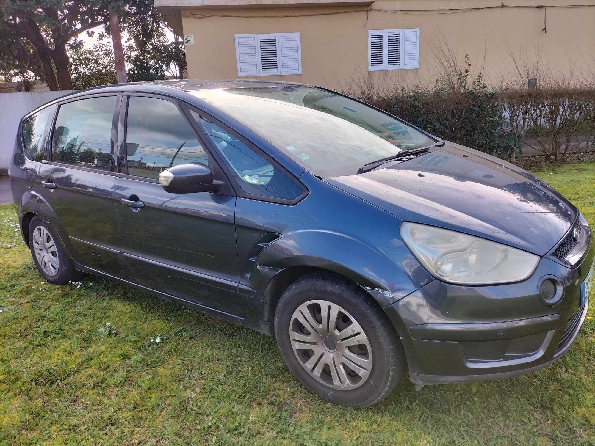 Ford Smax 2.0 140cv de 7lugares,revisão/aceito troca ou retoma