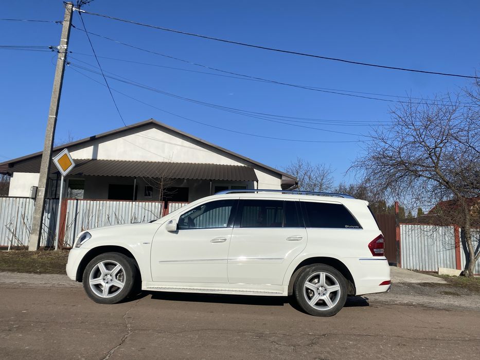 Продам Mercedes GL rest