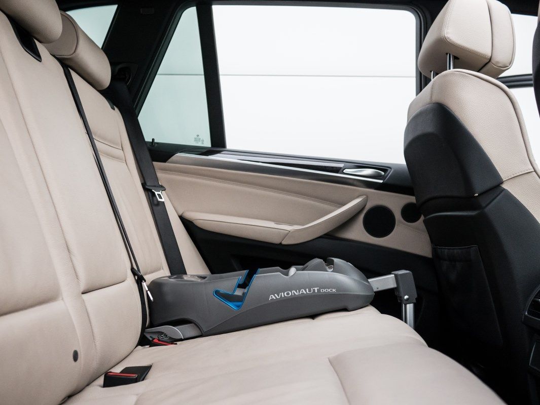 Avionaut dock baza do samochodu isofix