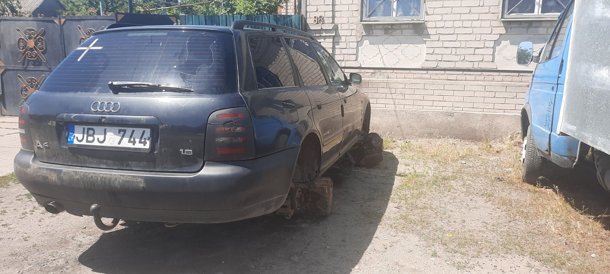 Продам ауди а4 б5