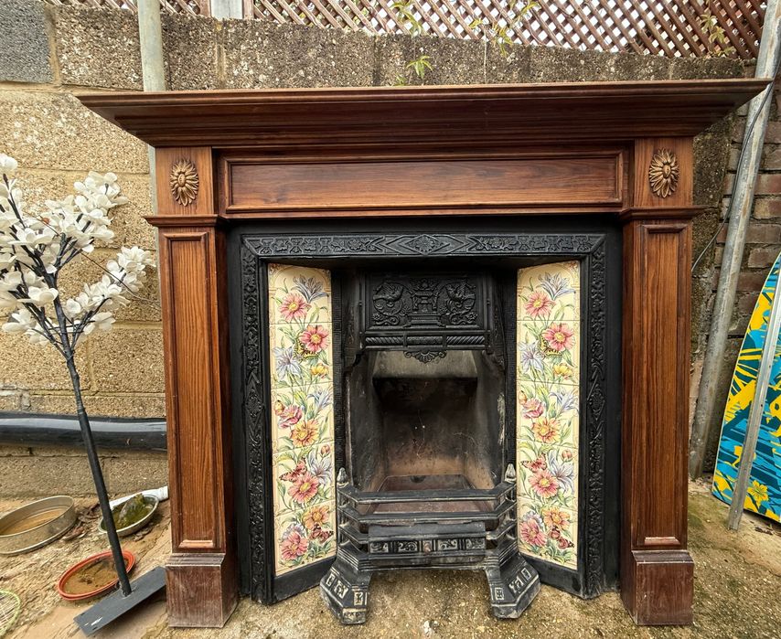 Камін газовий в ідеальному стані в повному комплекті