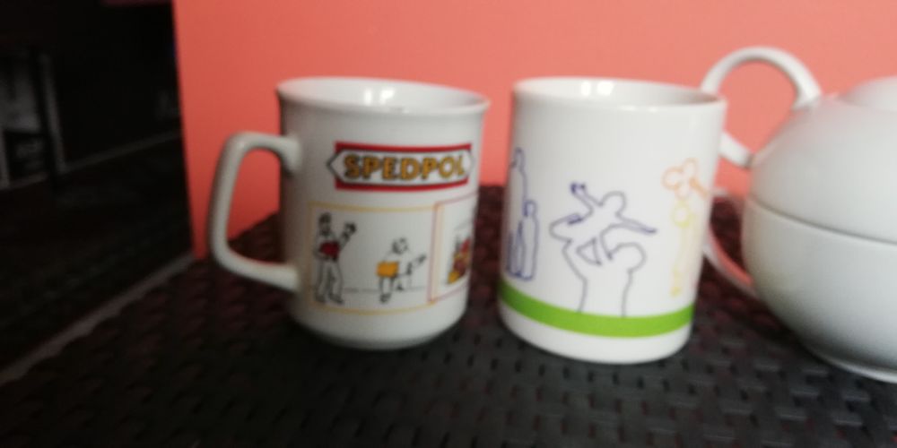 Imbryk z filiżanką do herbaty + kubki