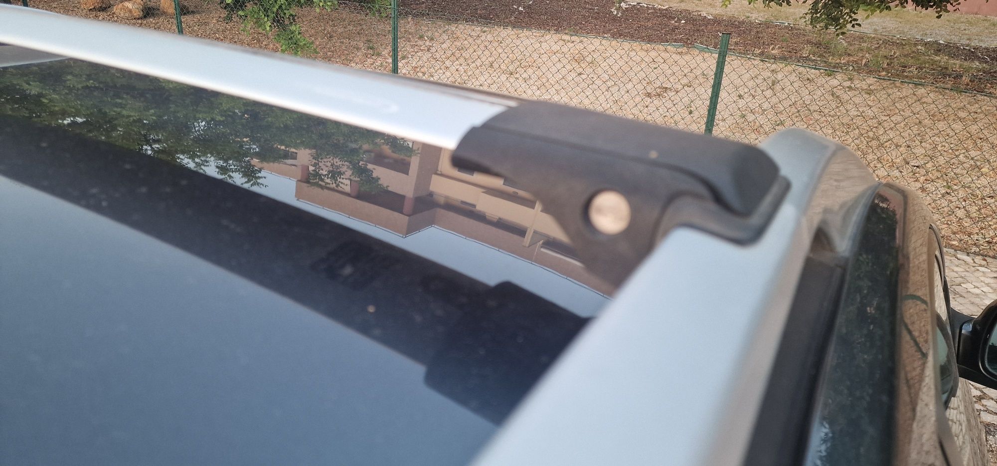Barras de tejadilho Whispbar