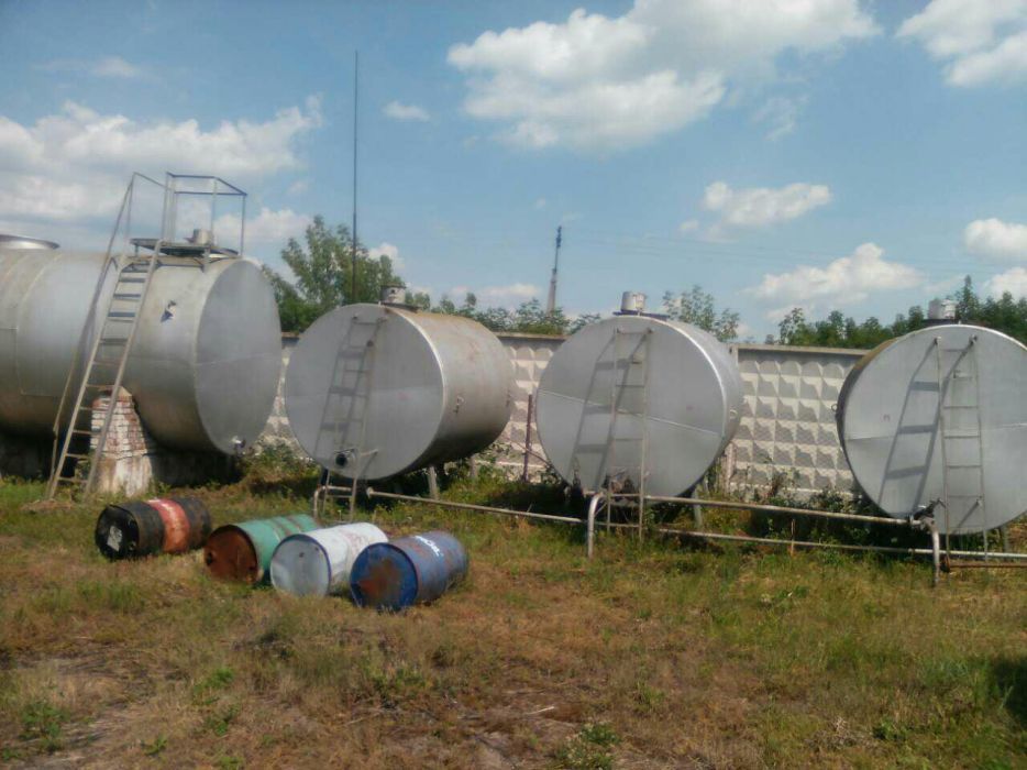 Ресивера,емкости,резервуары в ассортименте от 1 до 100 кубов.