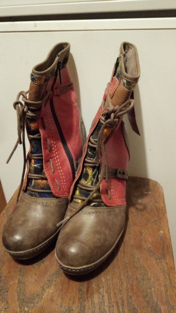 Buty kozaki botki mustang nowe 40
