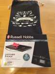 Nowa waga kuchenna szklana Russell Hobbs