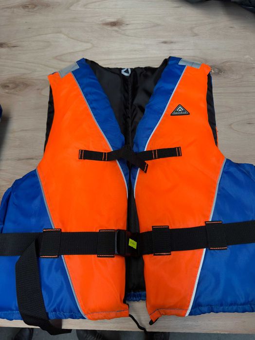 Kamizelka asekuracyjna kapok na wodę, Aquarius, XXL