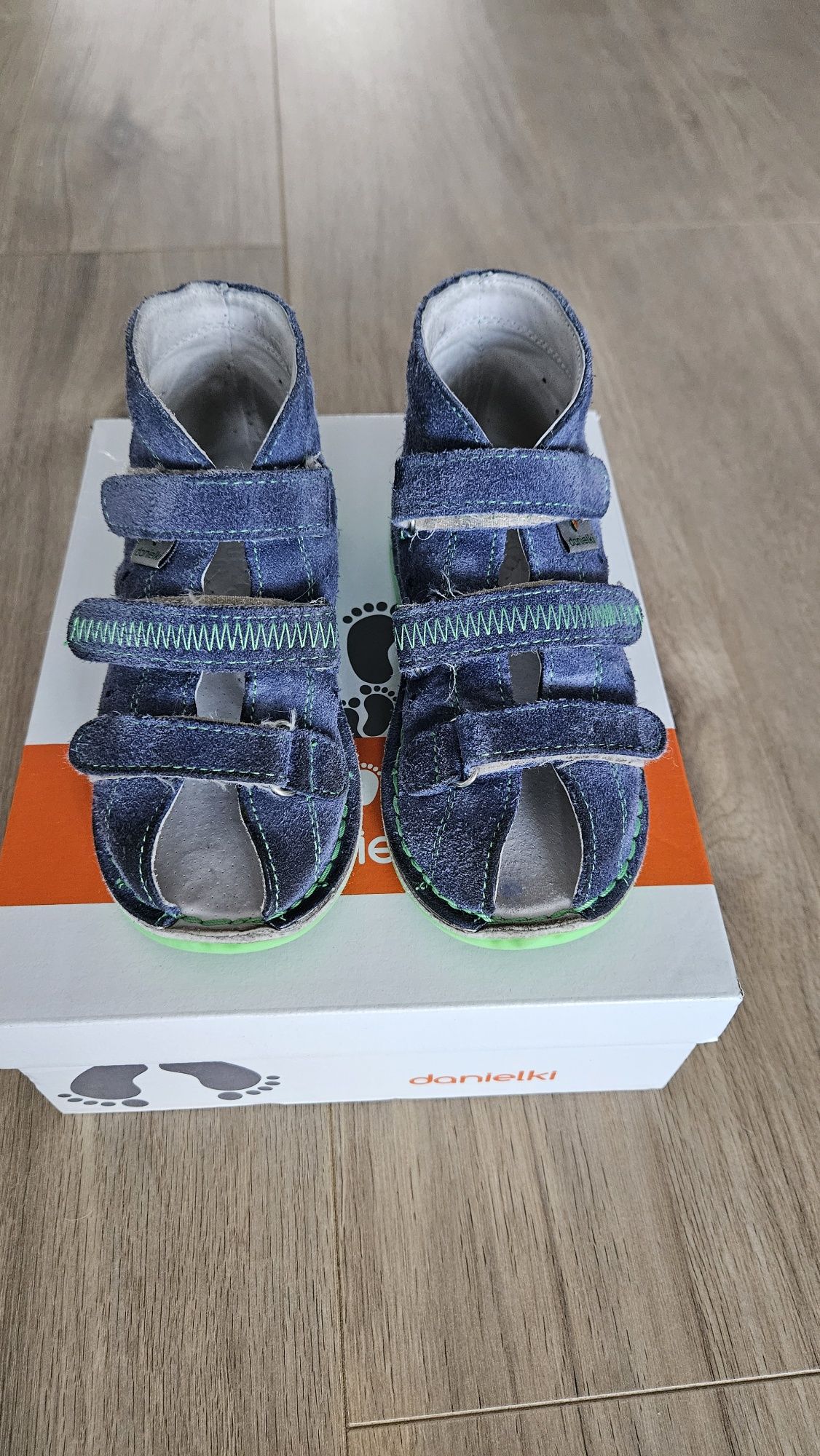 Danielki buty buciki ortopedyczne r. 26