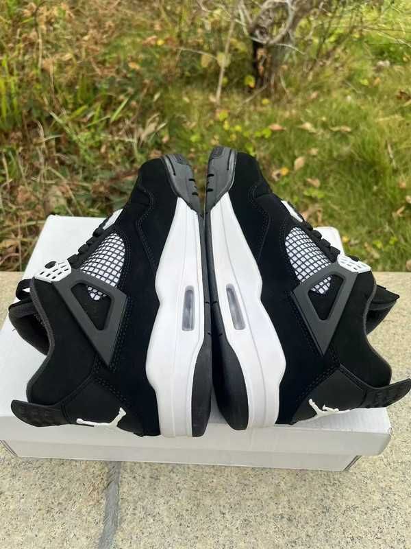 Tr.ampki/.NIKE/.Air_/JODAN-4_|Retro|Biały* Grzmot|R.37.5