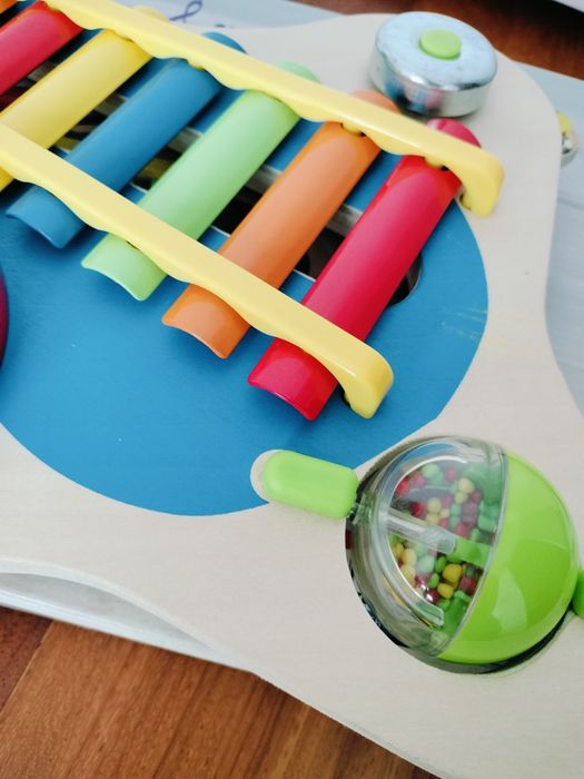 Guitarra bebé 6 em 1 +12M