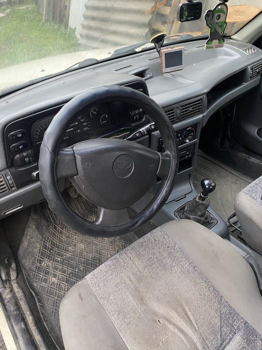 Продам нексію недорого