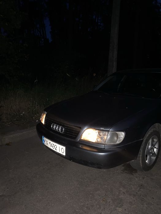 Срочно Audi a6c4 2.6