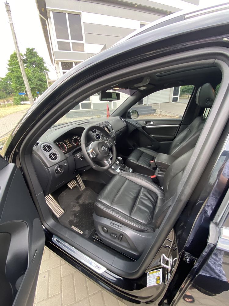 Volskwagen tiguan 2014 r line