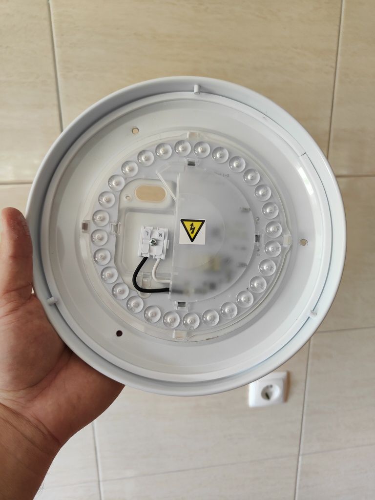 Candeeiro LED Leroy Merlin