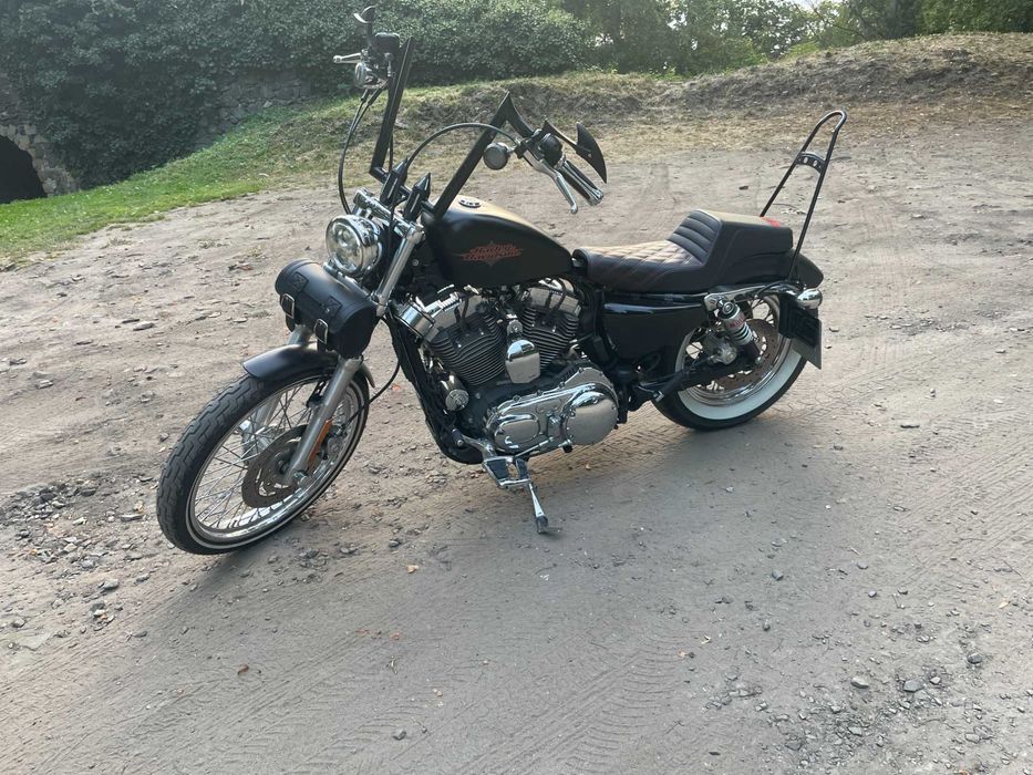 Harley-Davidson Sportster Seventy Two '72