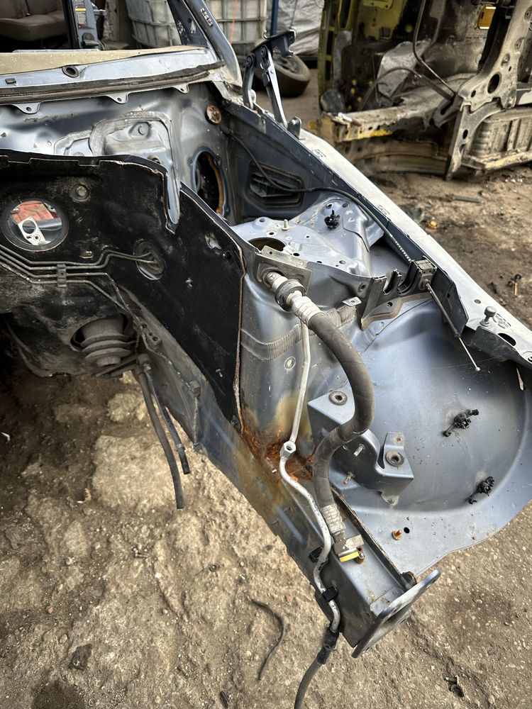 Ćwiartka Mercedes W211 przód podłużnica lewa prawa próg