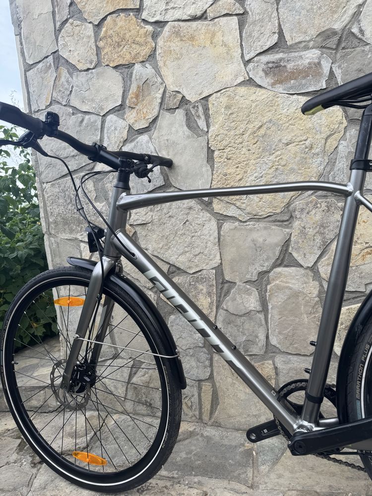 Велосипед міський GIANT ESCAPE 1 2024