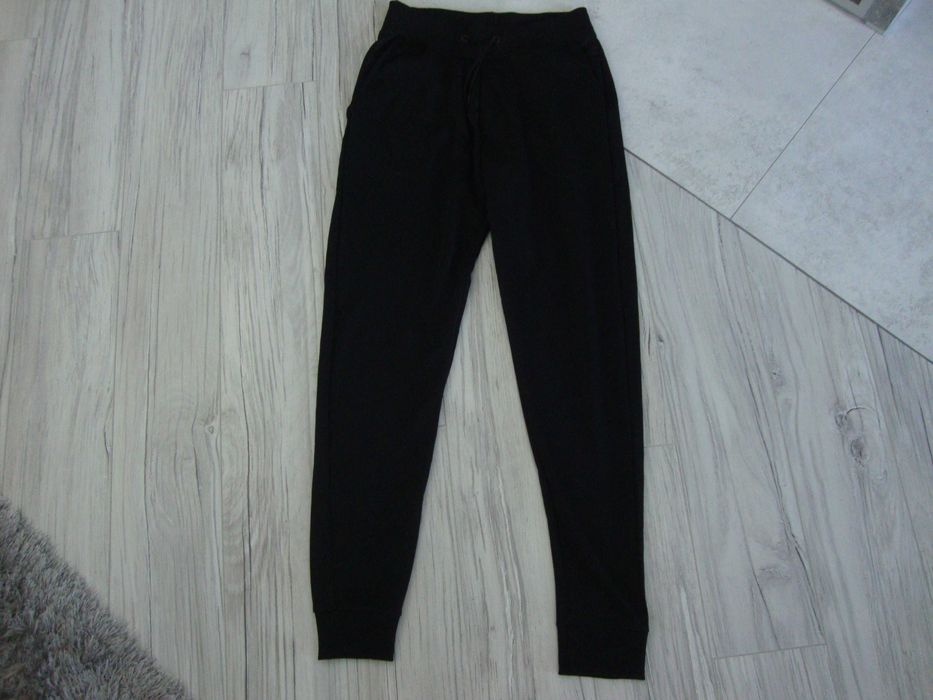 Spodnie dresowe dres damskie czarne rozmiar 38 M