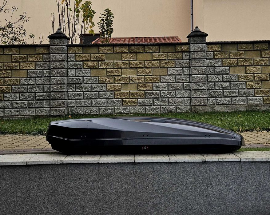 Італійський бокс на дах авто Sotra strike 440