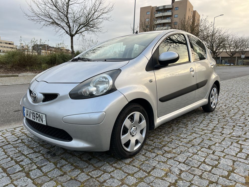 Toyota aygo automatico 5p